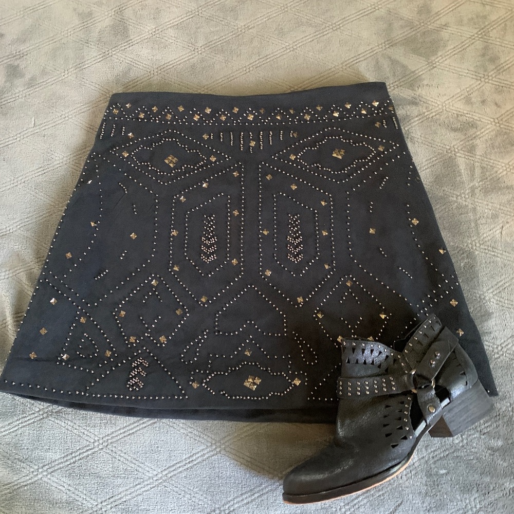 Abercrombie & fitch stunning studded skirt